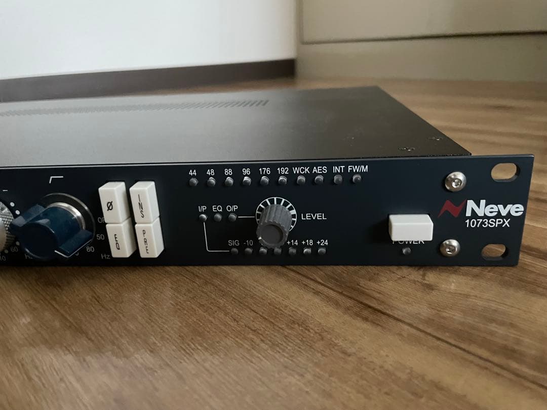 AMS Neve / 1073SPX