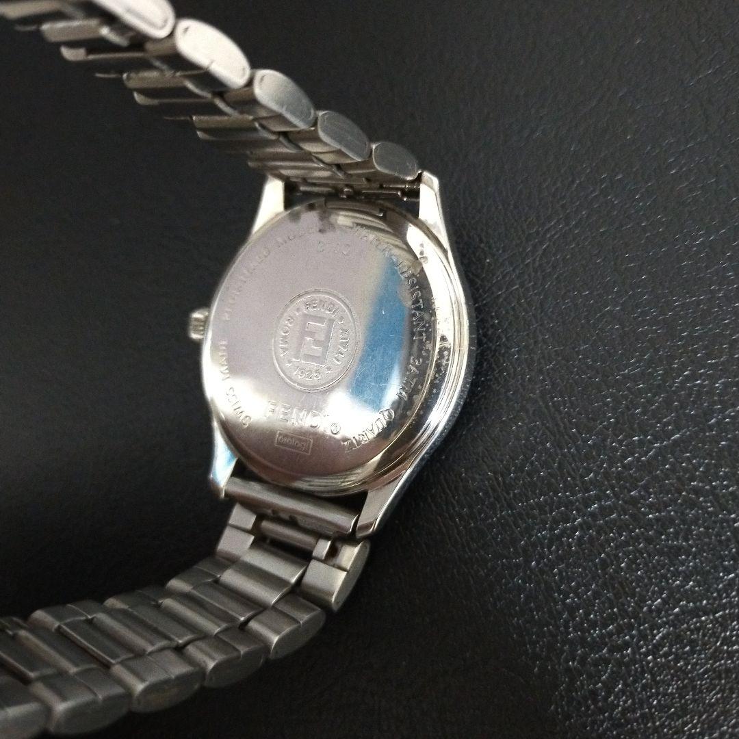 人気　FENDI フェンディ 210G クオーツ メンズ 腕時計　中古品