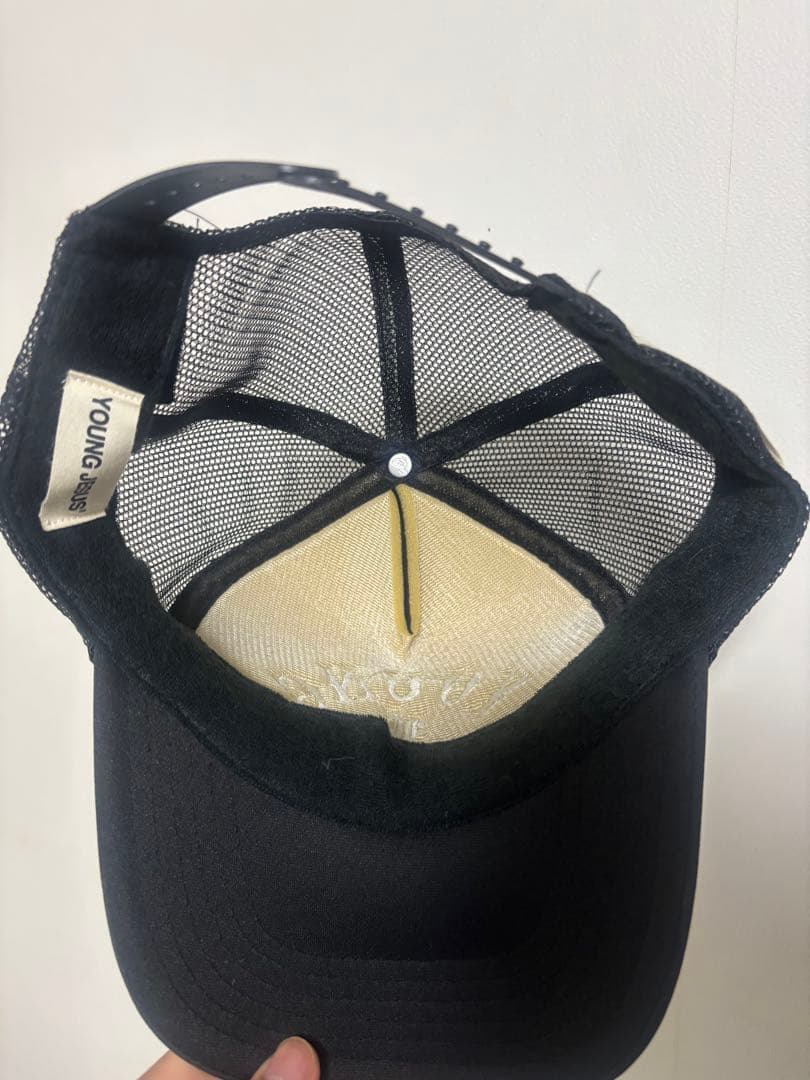 YOUNG JESUS メッシュキャップ ブラック