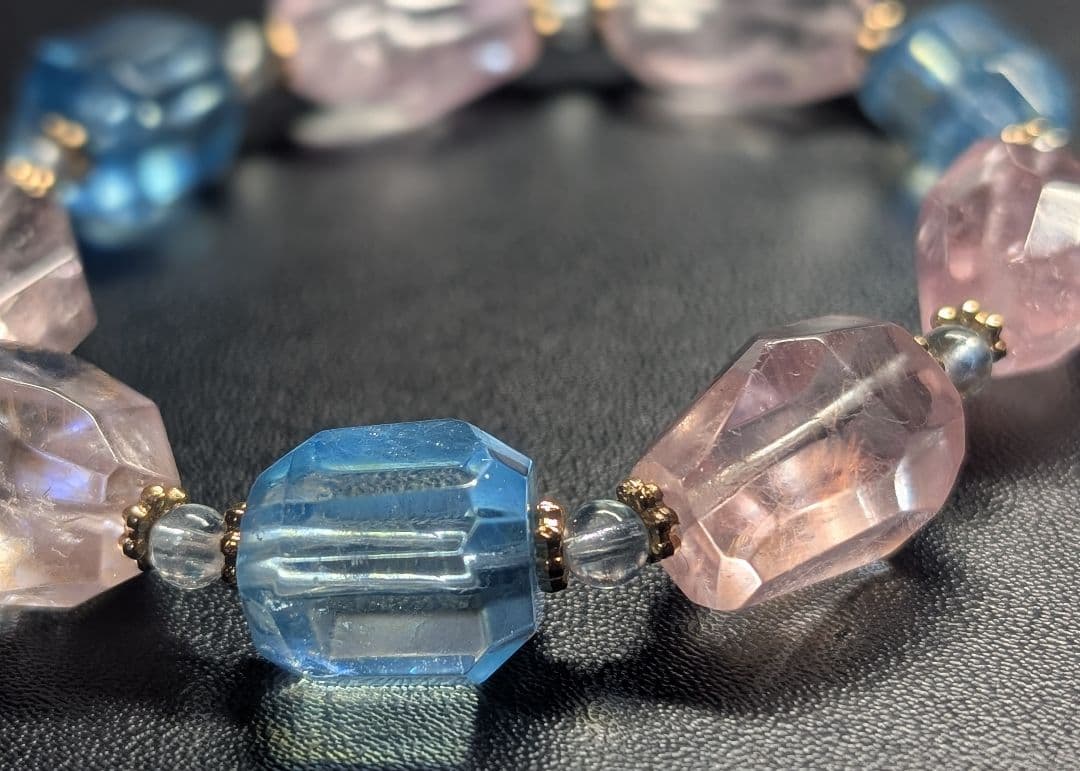 高品質虹入り優美モルガナイトデザブレ