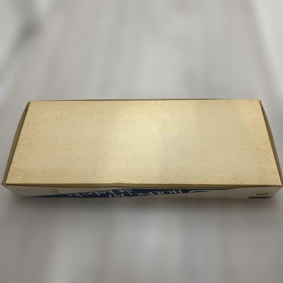 Boeing 747 1/100 スケールモデルキット 日本航空