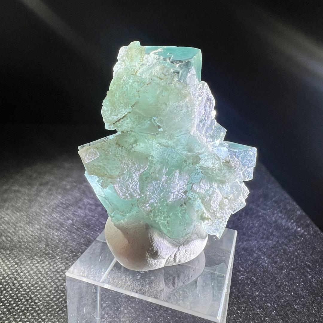 ヤオガンシャン　「白群」ウィンドウ　「白緑」フローライト