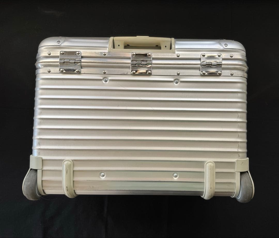 【廃盤】【美品】リモワ トパーズ パイロットトローリー 2輪 旧型 シルバー