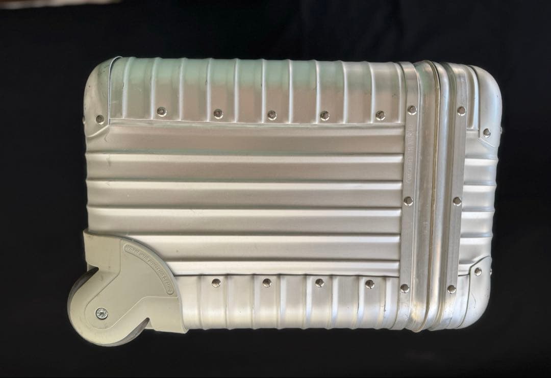 【廃盤】【美品】リモワ トパーズ パイロットトローリー 2輪 旧型 シルバー