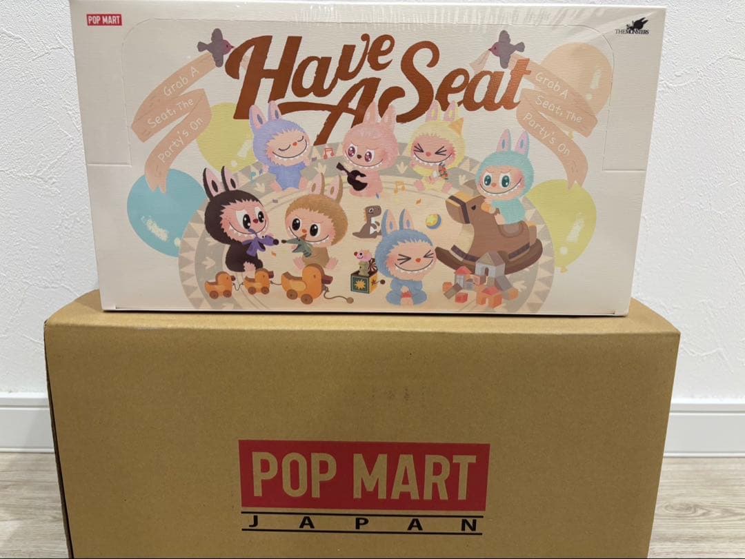 ラブブ ハブアシート labubu have a seat アソート