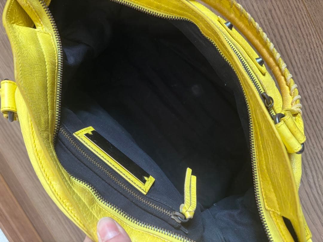 【汚れあり】　BALENCIAGAシティ　イエロー