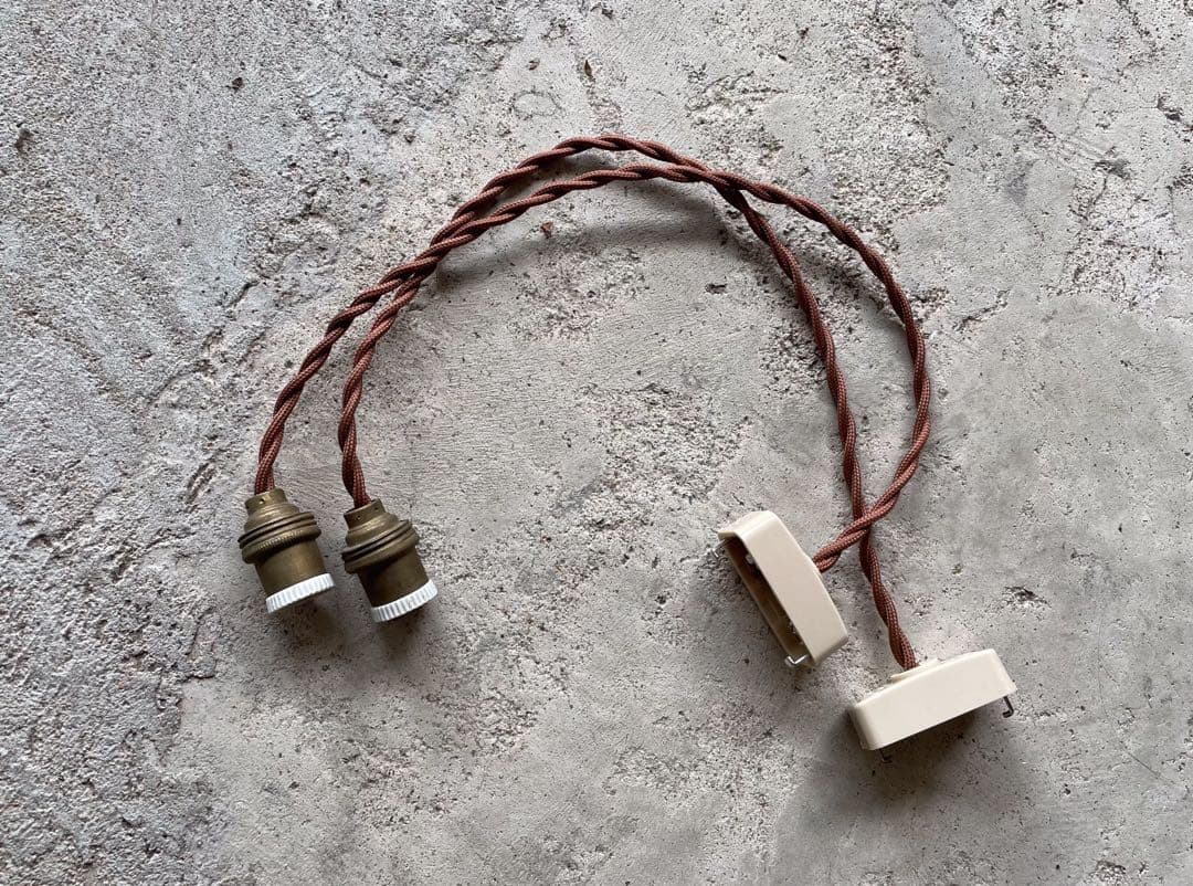 2-g. 送料無料！フランスアンティーク 2個セット 吊り下げ ソケット ランプ