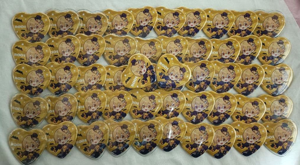 すとぷり　るぅと　ハートの缶バッチ　2023　ハロウィン　デフォ