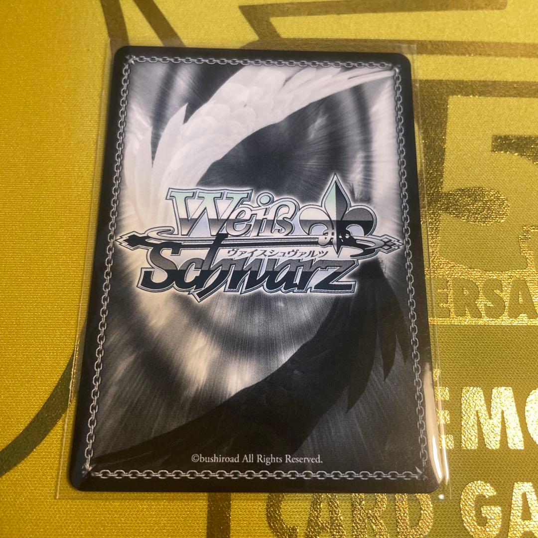 最終値下げプリバティアンカインド・メイド NIKKE トレーディングカード