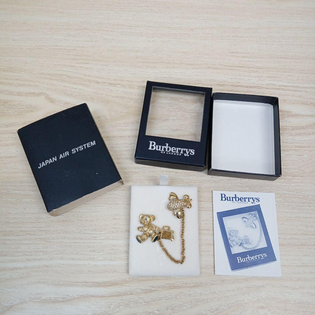JAS 機内販売限定品　Burberry OF LONDON　　ツインブローチ