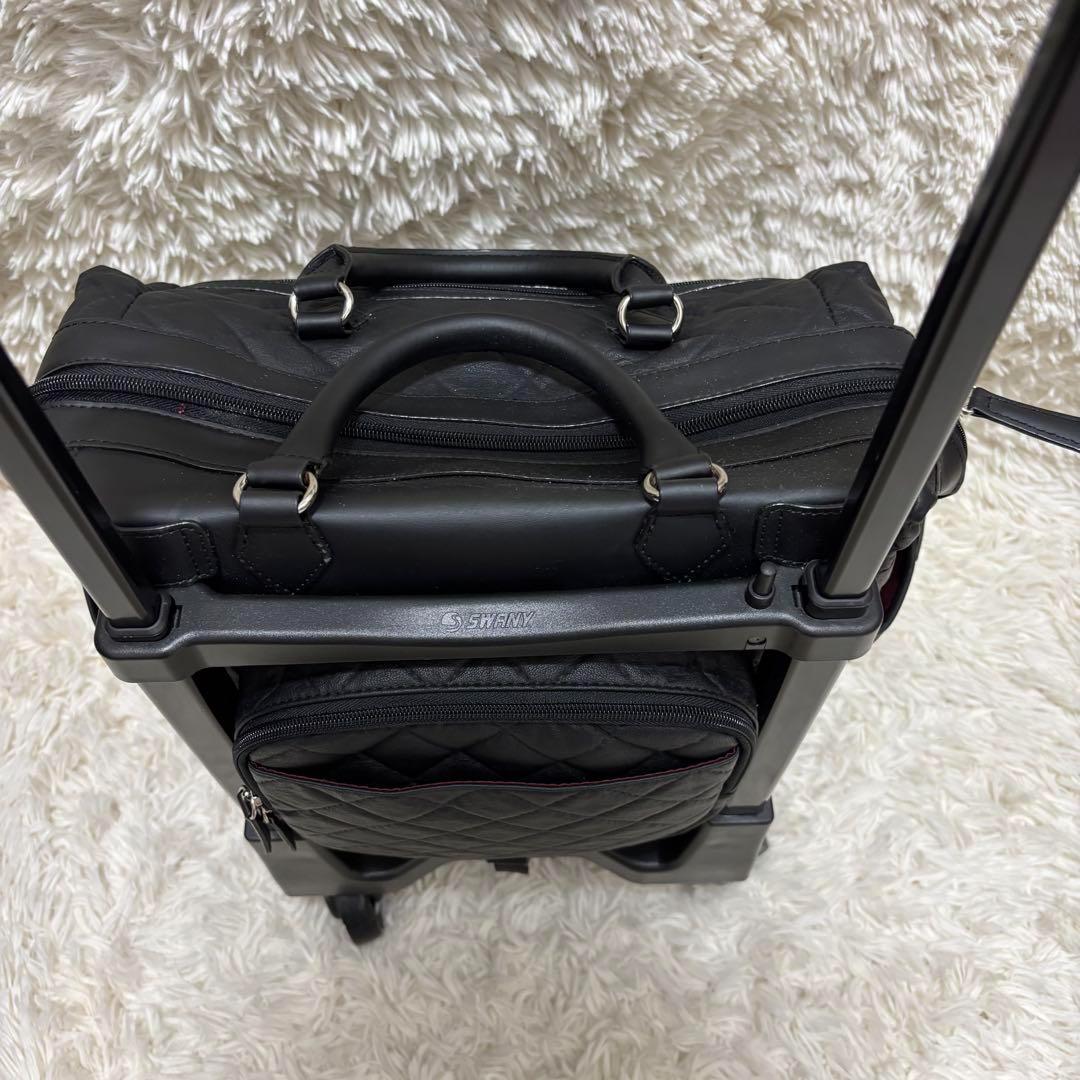 ☆美品☆ SWANY スワニー　キャリーケース　ダイヤキルト　ブラック