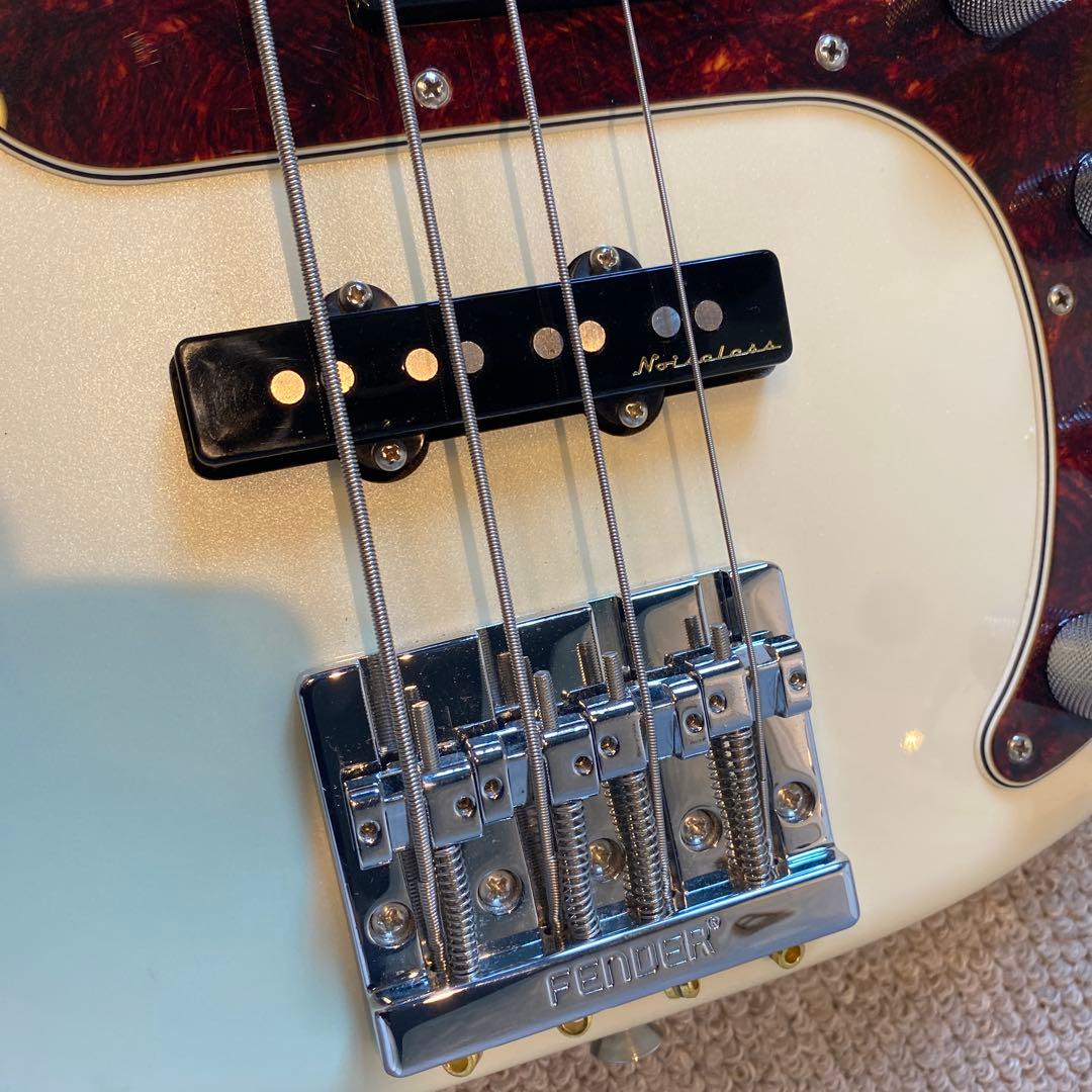 Fender PLAYER PLUS アクティブプレシジョンベース