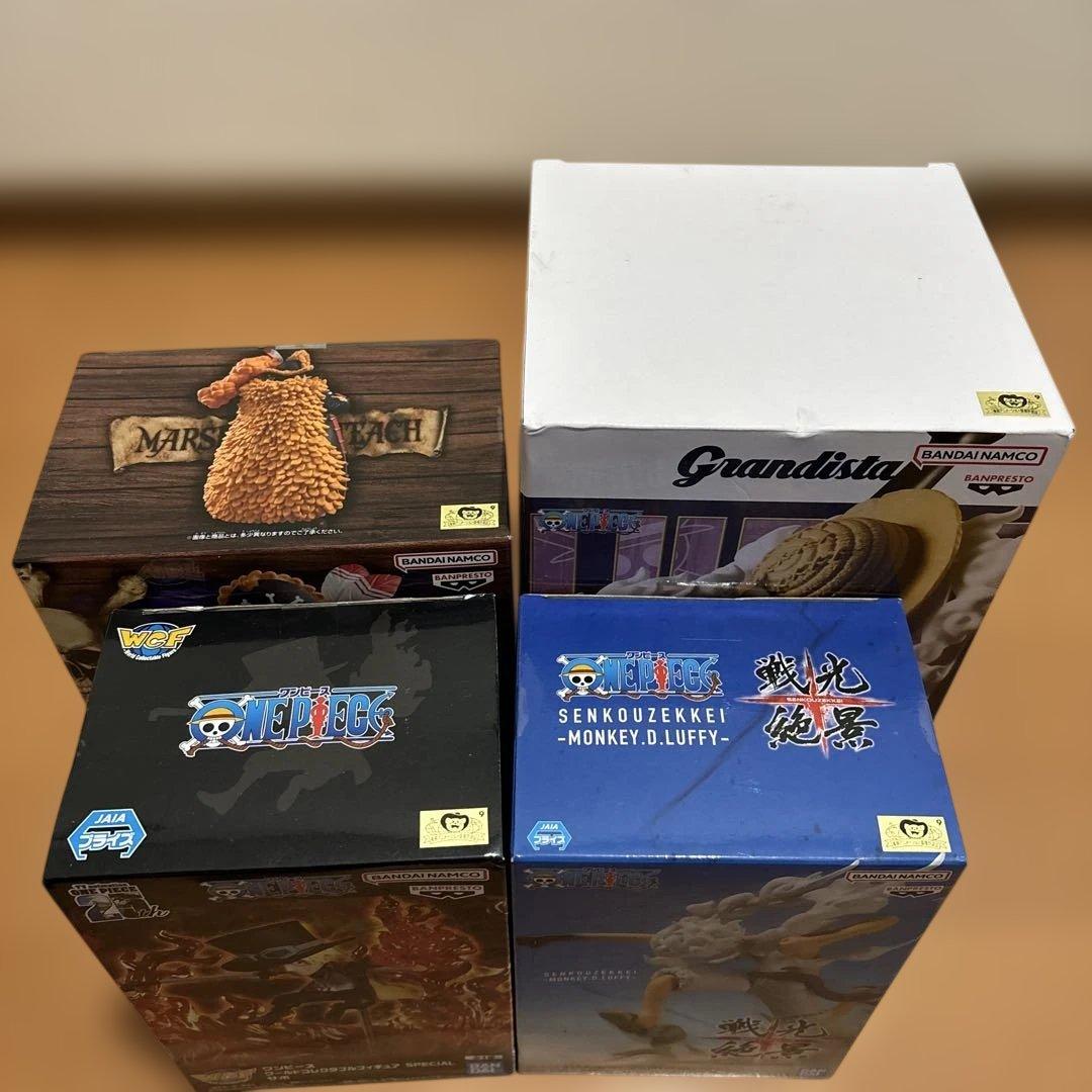 ワンピース　アミューズメント景品　まとめ売り　13点セット