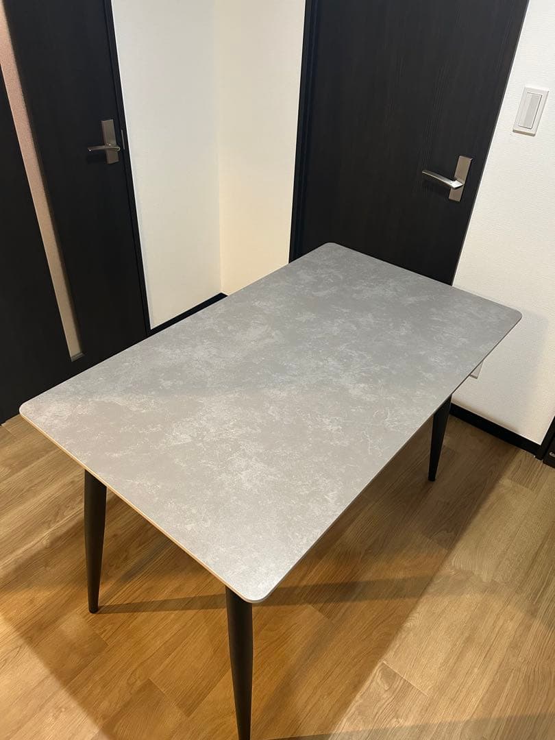 【超美品】セラミック　ダイニングテーブル