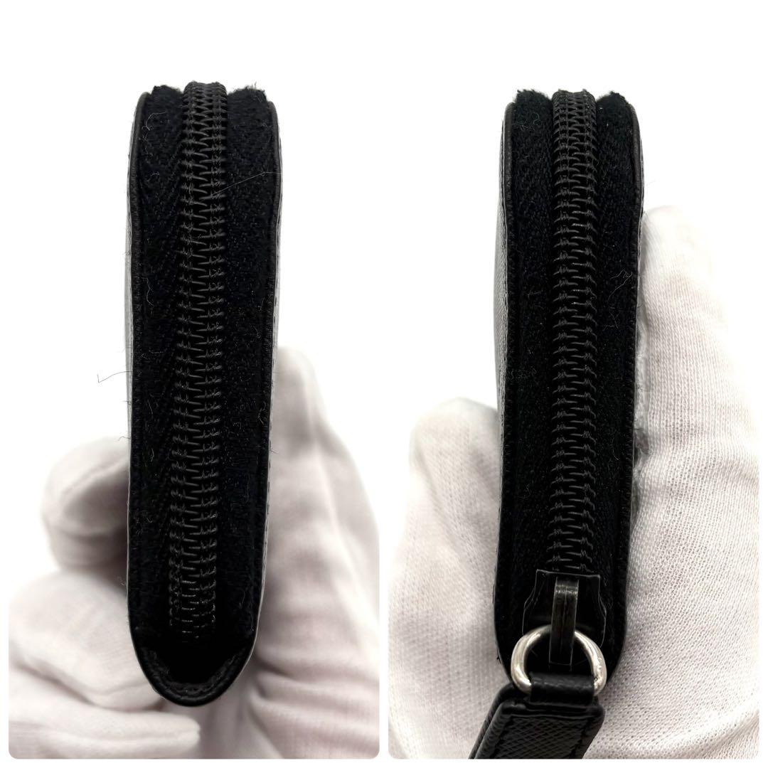 【極美品】プラダ ケース 小銭入れ サフィアーノレザー 三角ロゴ ブラック