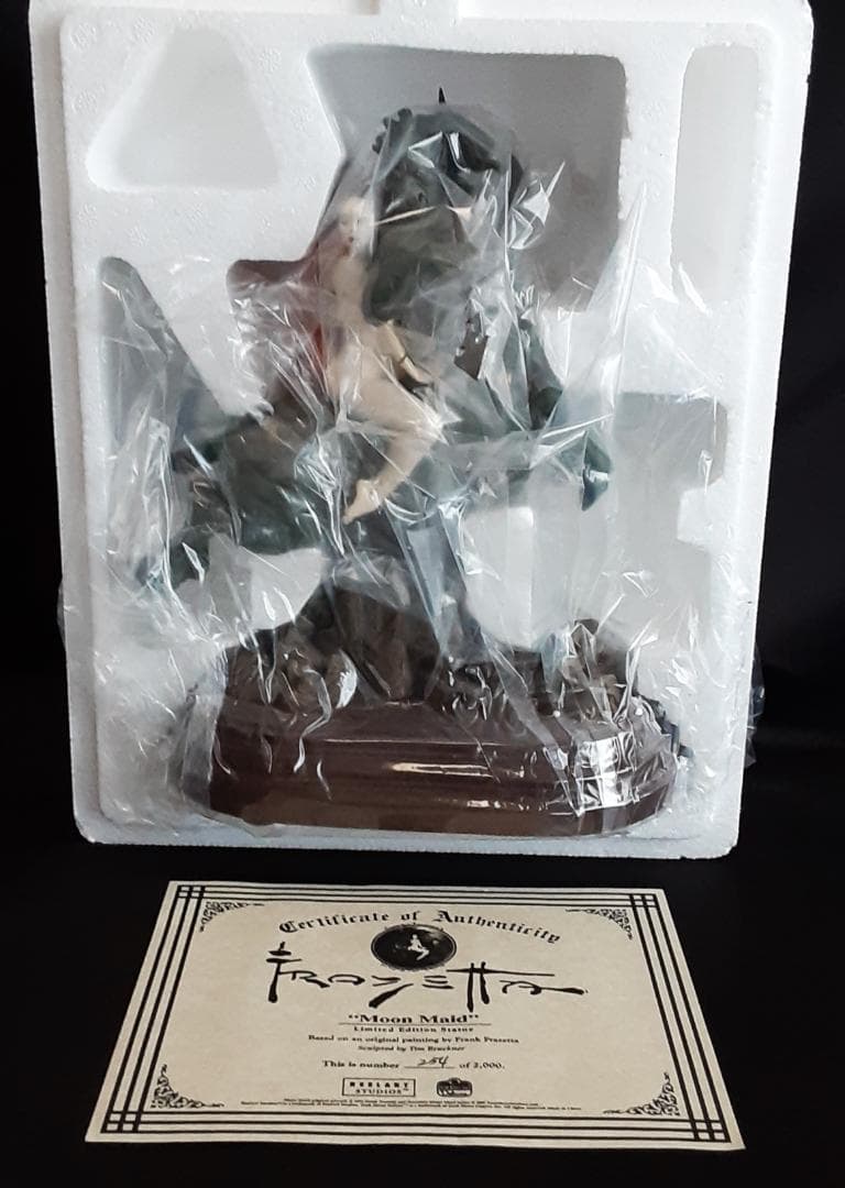 REELART STUDIOS フラゼッタFRAZETTAs MooN Maid