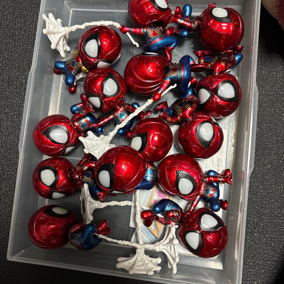 コスベビー　スパイダーマン　カー用品フィギュア　磁石