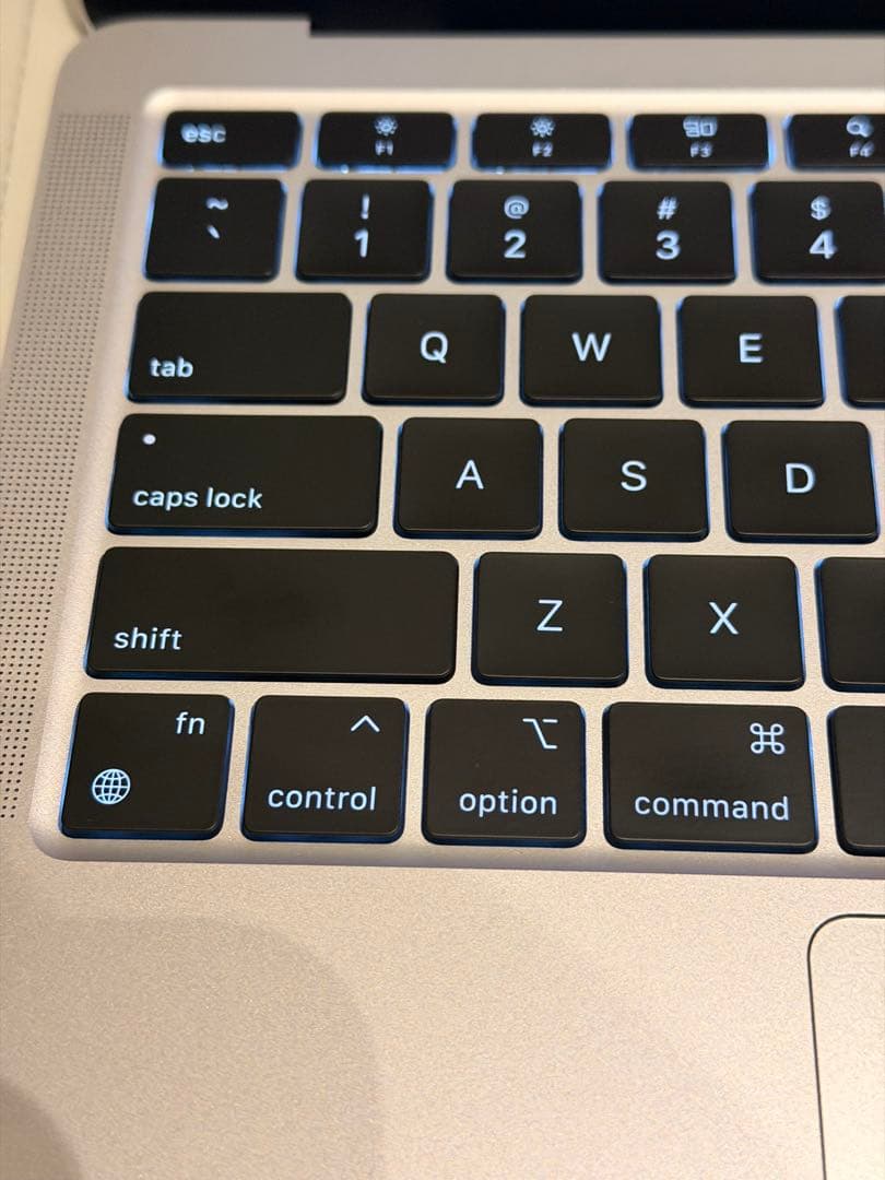 Apple MacBook Air (M1, 2020) シルバー US