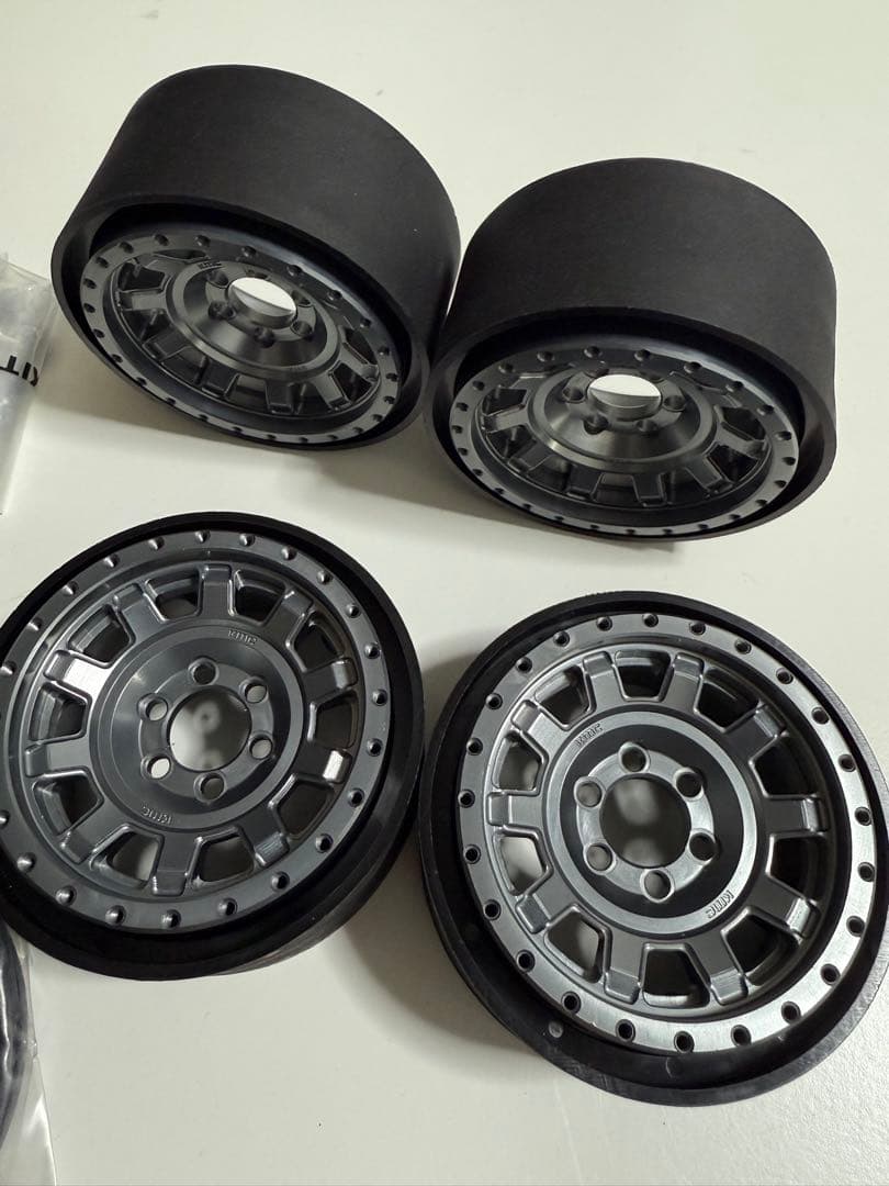 Vanquish kmc 2.2 アルミビードロックホイール クローラー