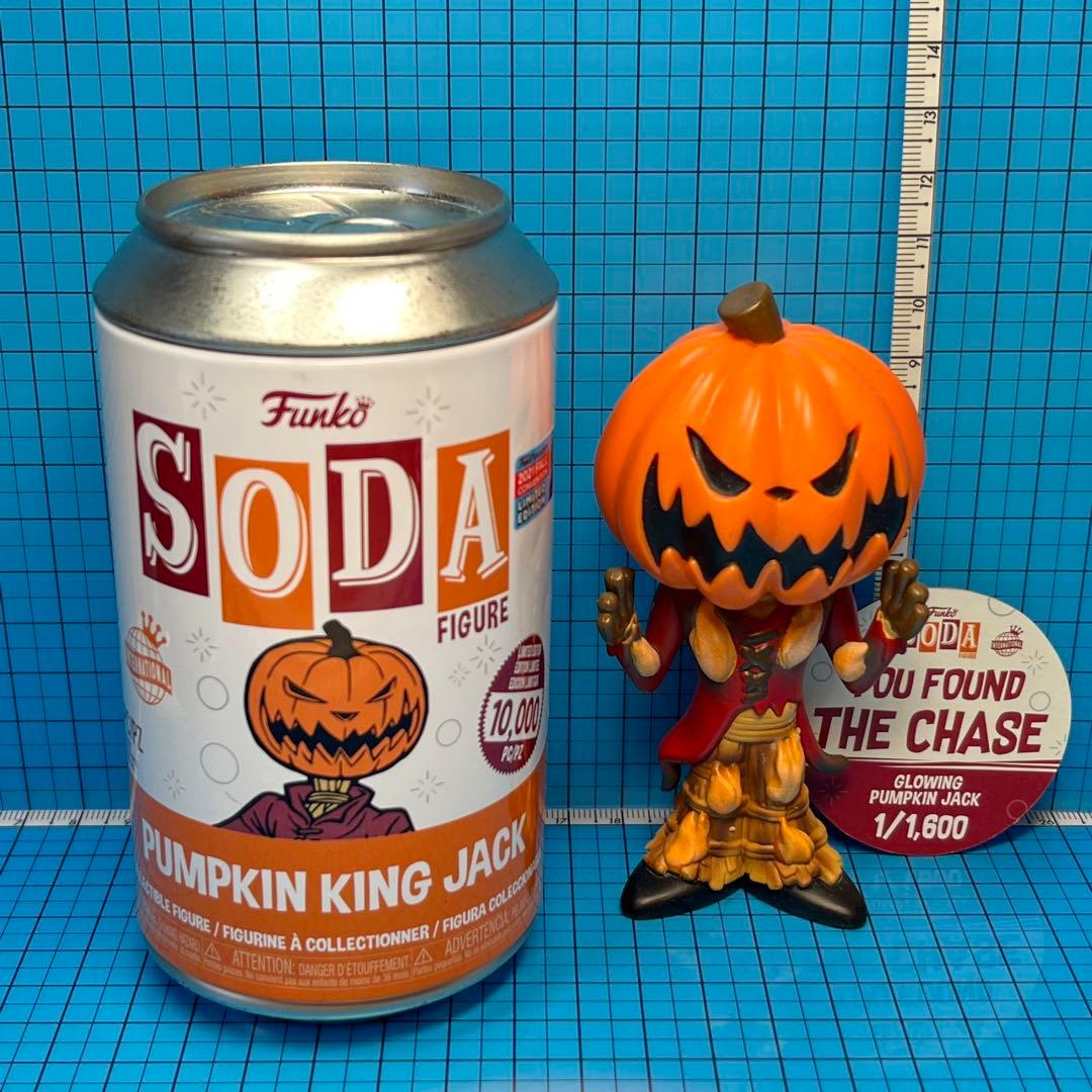 激レア　日本未発売　FunkoSODA CHASE　蓄光　フィギュア　ファンコ