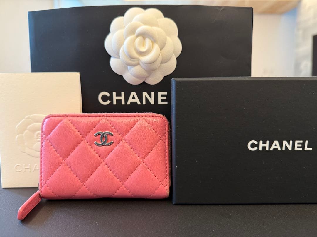 CHANEL ピンク キルティング ケース