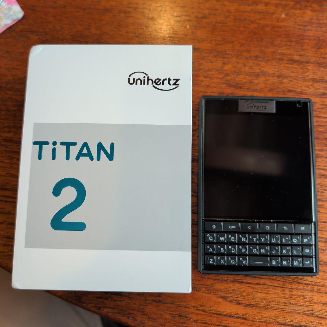 unihertz Titan 2 QWERTYキーボード付き