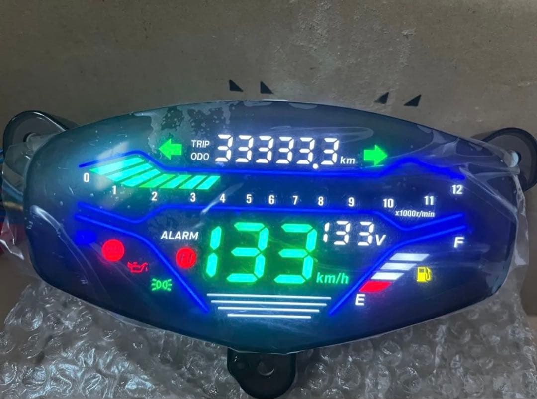 【新品】スズキ アドレスv125g デジタルスピードメーター　G