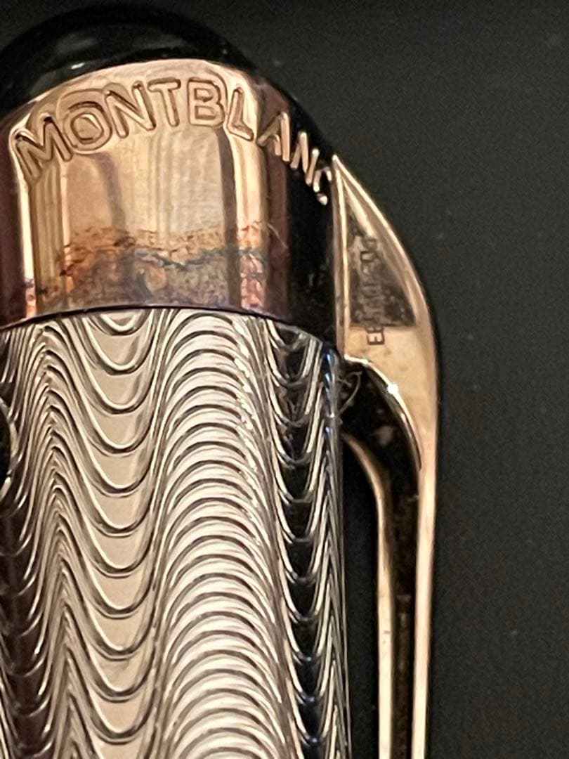 即買いお断り　キャンセル扱いの上ブロック モンブラン　ダイヤ入り限定ボールペン