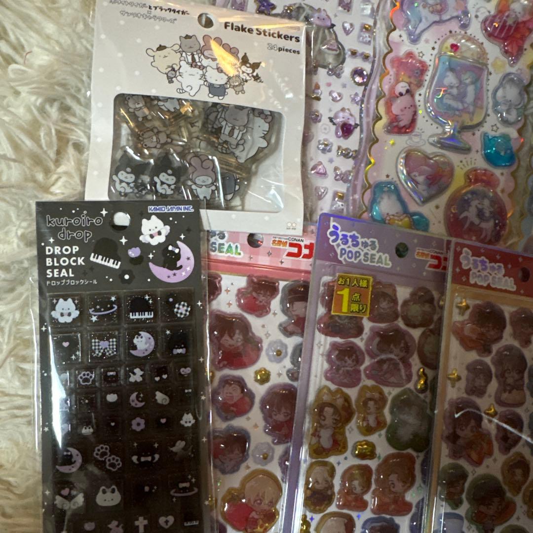 シールまとめ売り　うるちゅるPOP 名探偵コナン　サンリオ　日焼けサンリオ