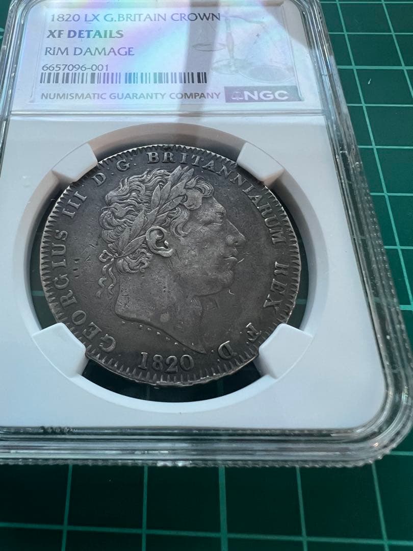 外国銀貨　スラブケース入り　NGC 英国　クラウン銀貨　 1820年