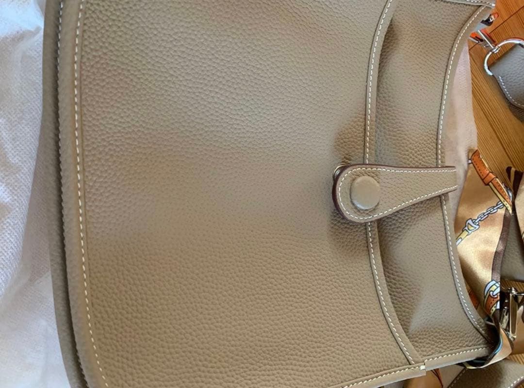 Hロゴ Hパンチング ショルダーバッグ ショルダー2本付き 最高級革