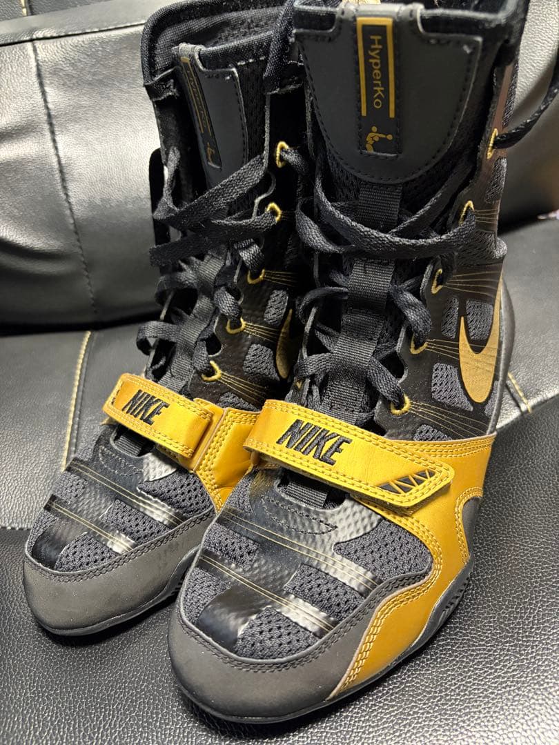 NIKE Hyperko ボクシングシューズ 25.5 黒/金