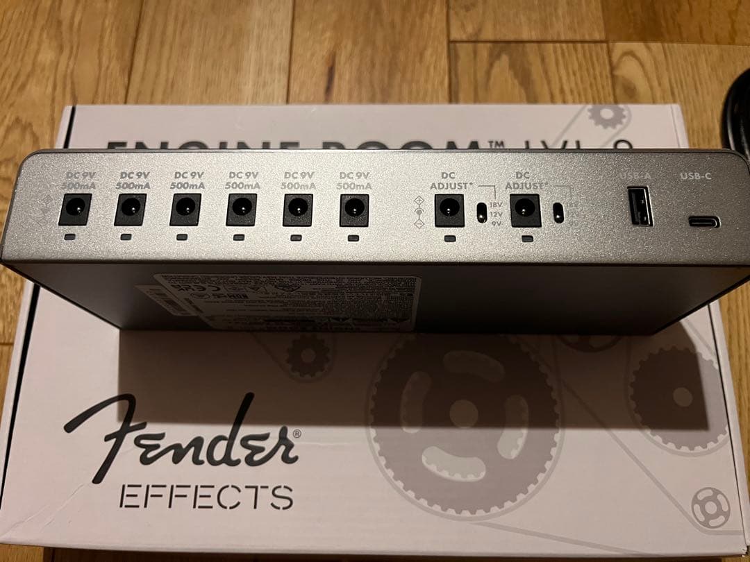 ギター FENDER / ENGINE ROOM LVL8 POWER SUPPLY