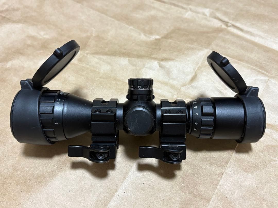 東京マルイ イルミネーテッドショートズームスコープ