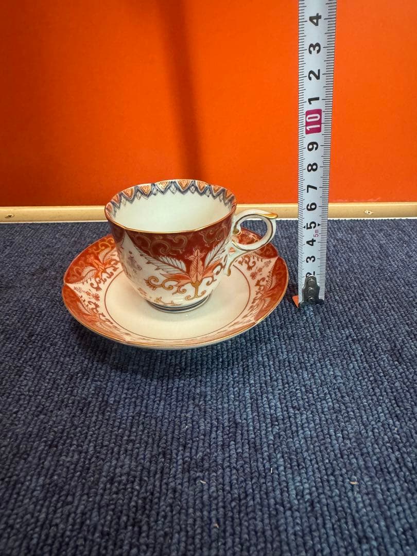 1603 有田焼 賞美堂 其泉窯 赤濃金彩唐草コーヒー碗皿2客セット 未使用品