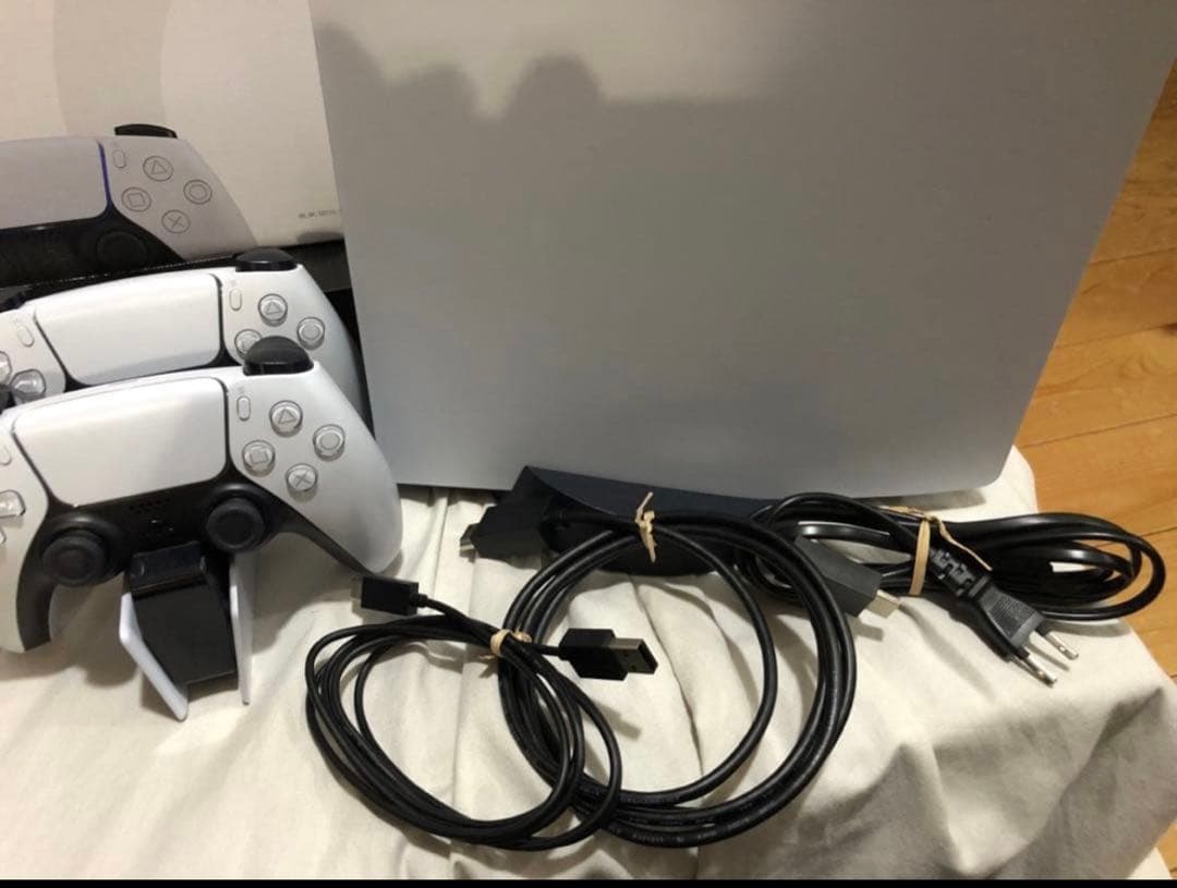 PS5 ディスクドライブ搭載モデル＋充電器＋コントローラー計2個セット