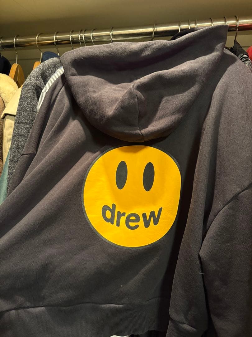 Tokyo pop up 限定drew house