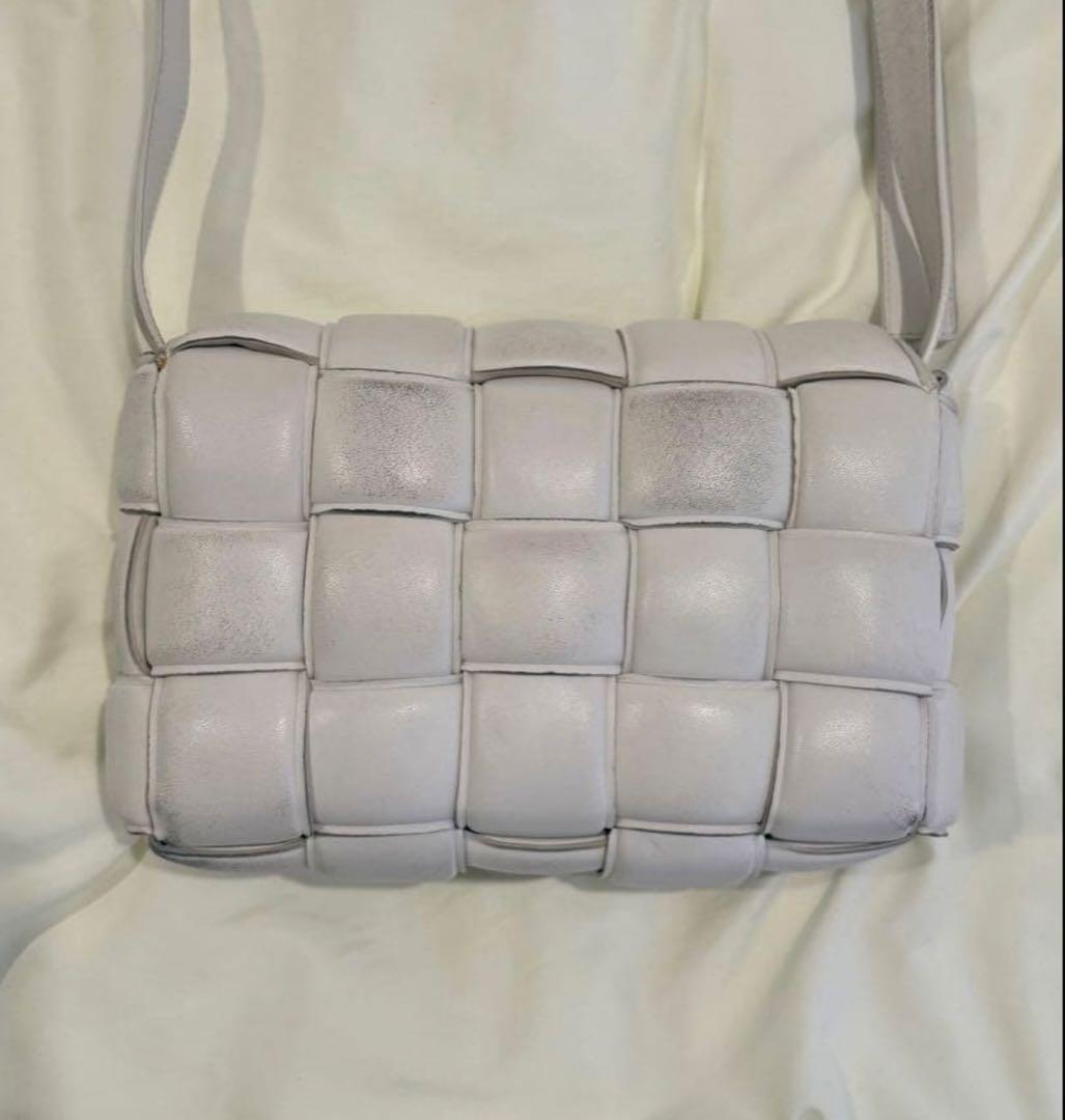 BOTTEGA VENETA ボッテガヴェネタ パデットカセット