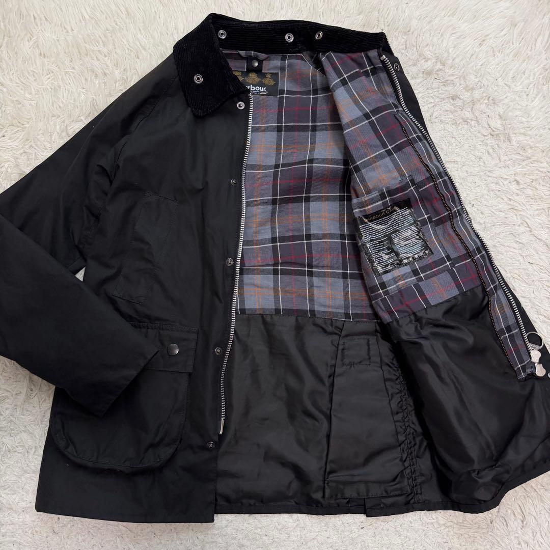 近年極美品Lサイズ相当　バブアー　ワックスジャケット　ハンティングジャケット　黒