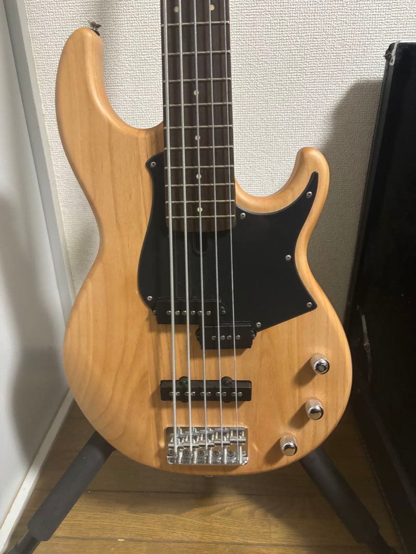 YAMAHA BB235 5弦ベース　ヤマハ