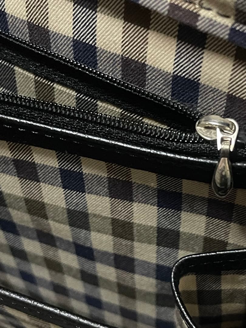 極美品】　AQUASCUTUM アクアスキュータム　ビジネスバッグ　ブラック　黒