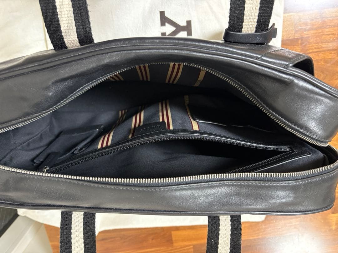BALLY バリー ブリーフケース ビジネスバッグ ストライプ 本革 黒