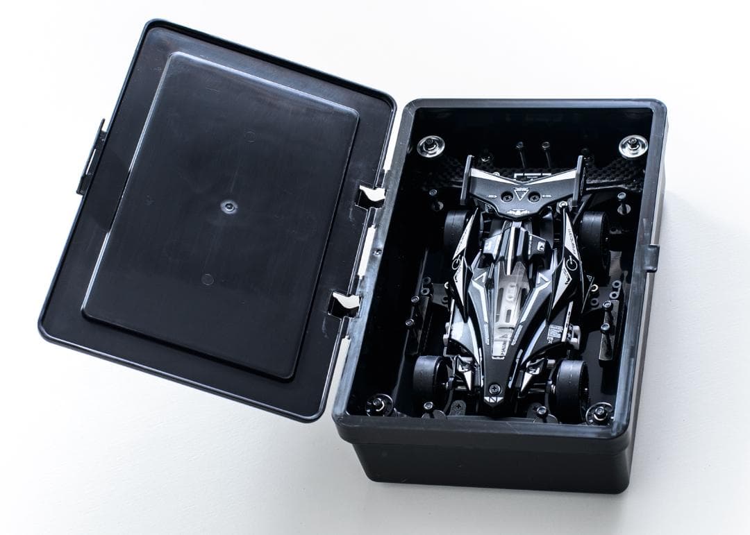 ミニ四駆完成品★アバンテMk.III MAフルベアリング・ポリカボディ未走行