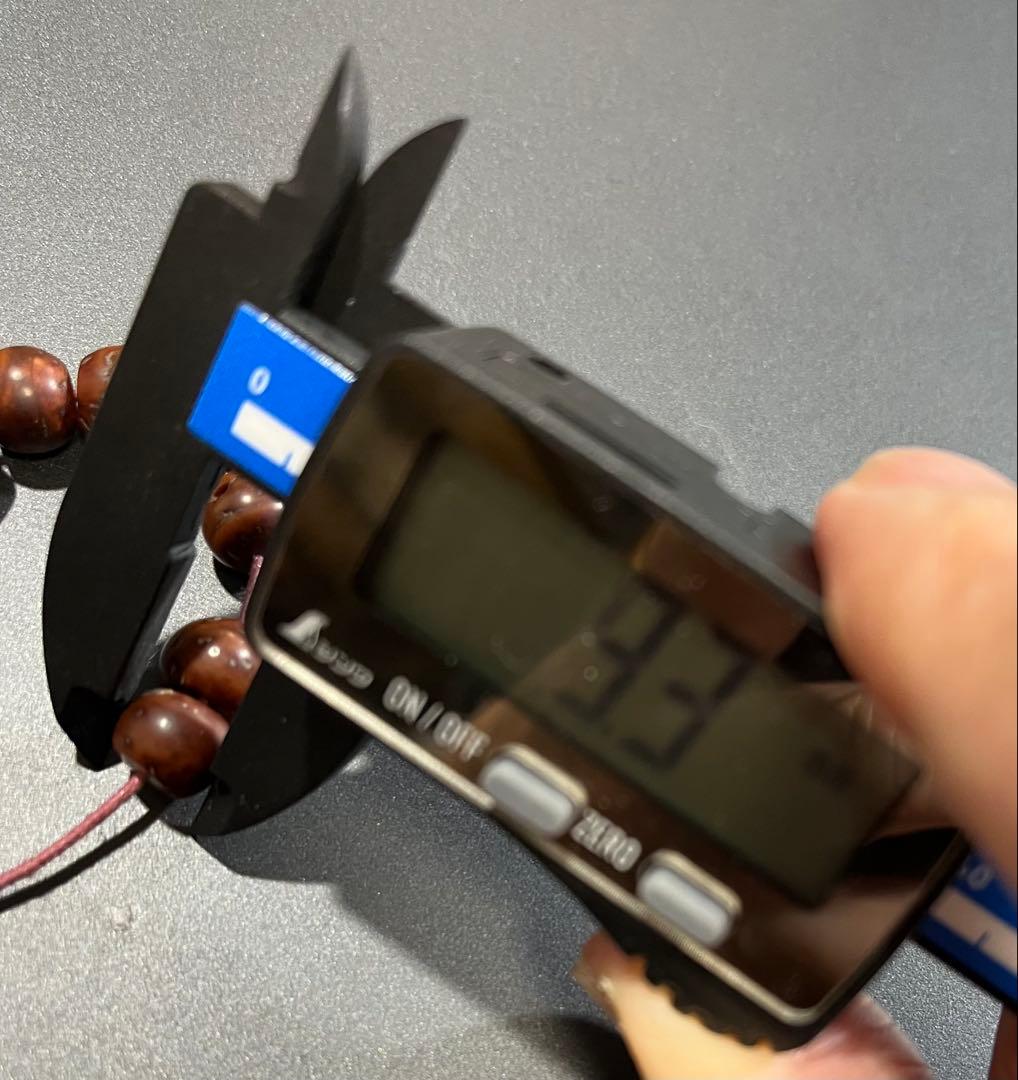 古い小粒の鳳眼菩提樹ビーズ　8個セット　骨董