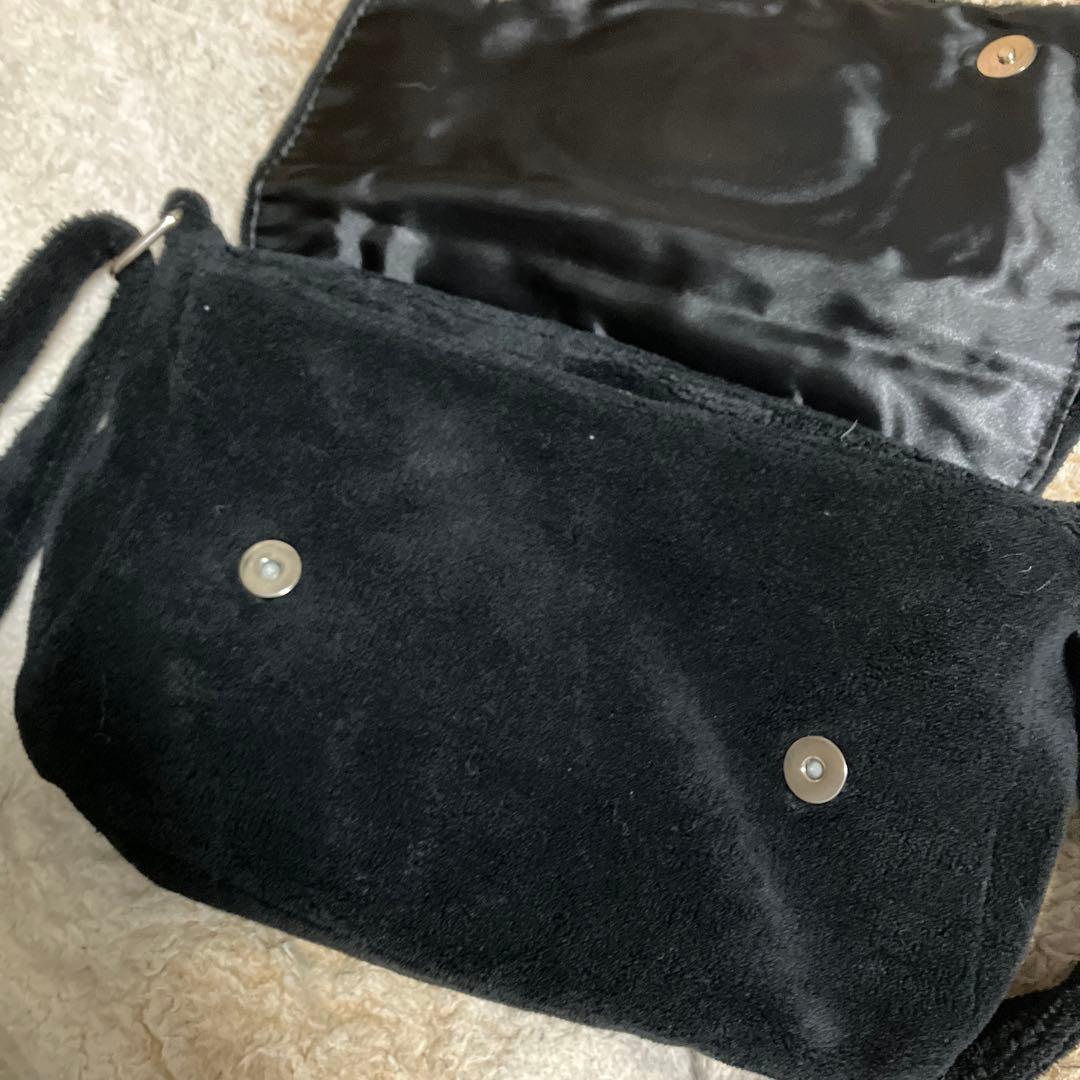 早い者勝ち 最終値下げです CHANEL ブラック ショルダーバッグ