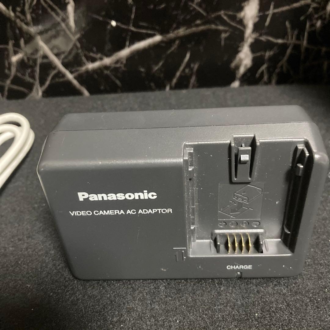 Panasonic NV-GS200K-S ビデオカメラ　バッテリー3個