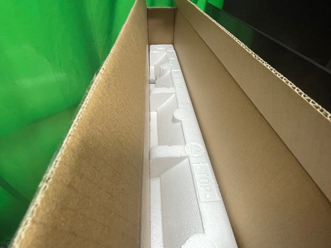 Qriom 40インチ Google TV 本体