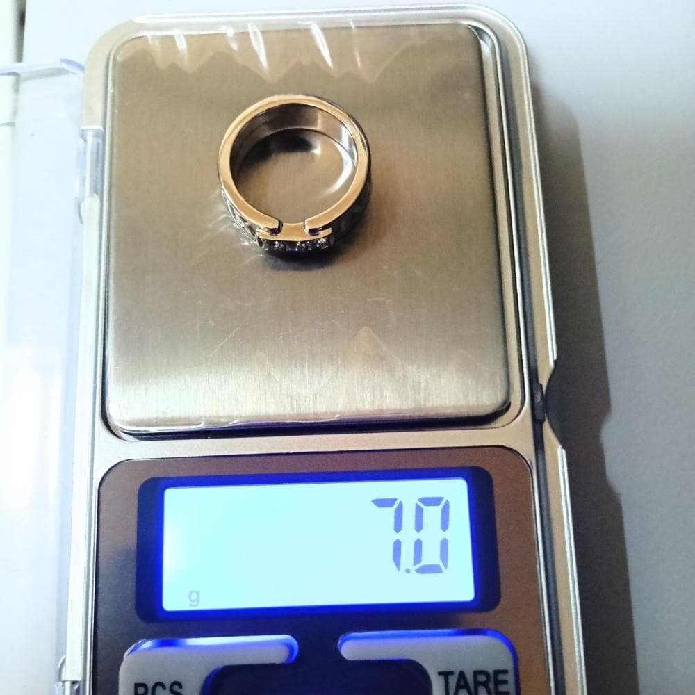 TIFFANY & Co. 750 アトラスリング 3Pダイヤ 約8号 7.0g