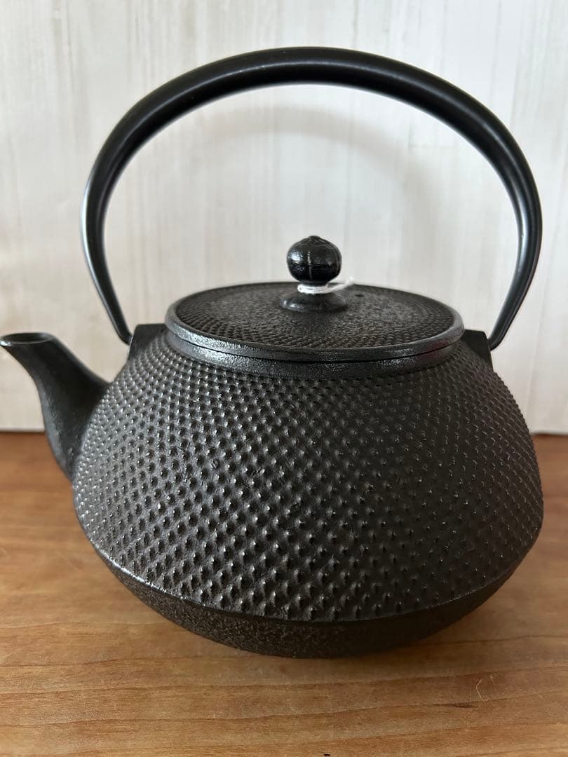 岩鋳　南部鉄瓶　8型　ホーロー無し