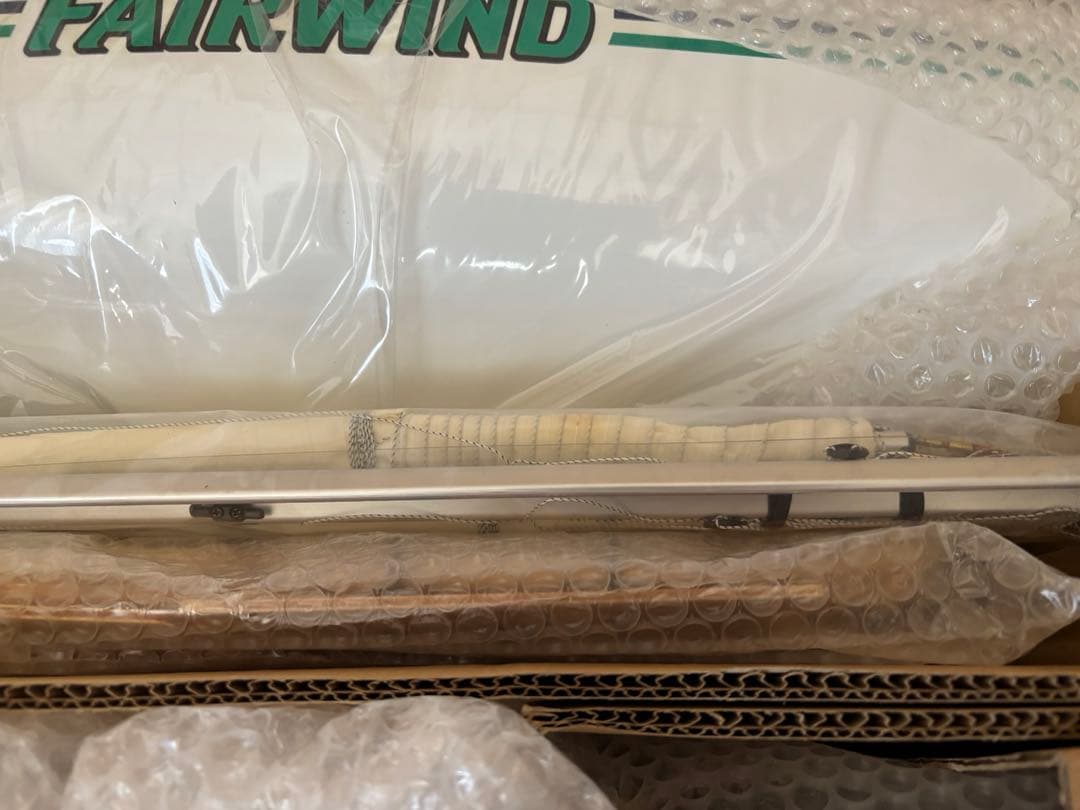 京商　塗装済完成インテリアモデル大型ヨット　フェアウインド